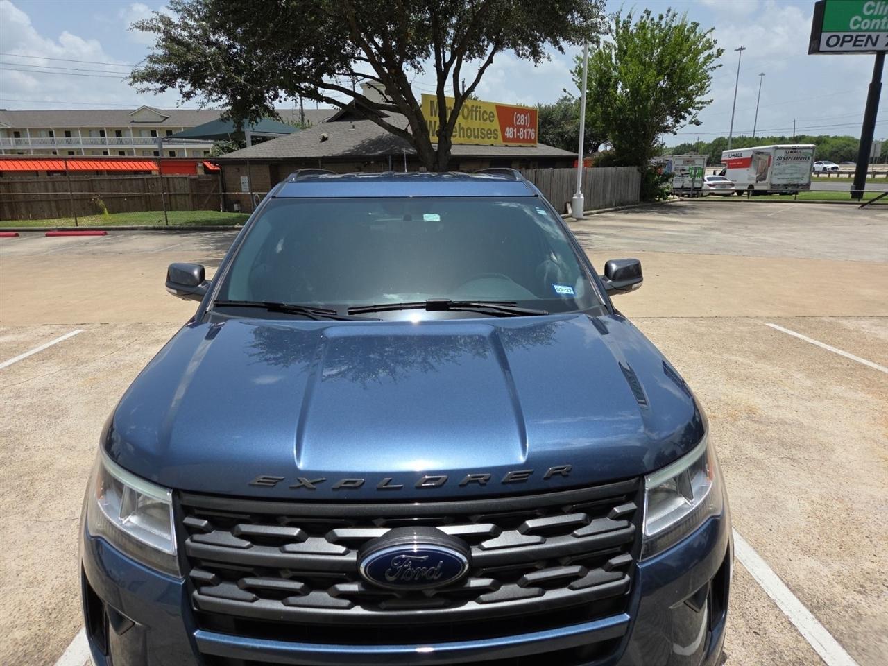 Ford Explorer XLT FWD 2018