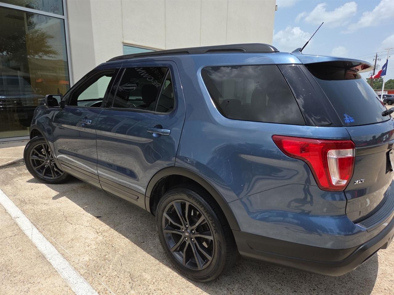 Ford Explorer XLT FWD 2018