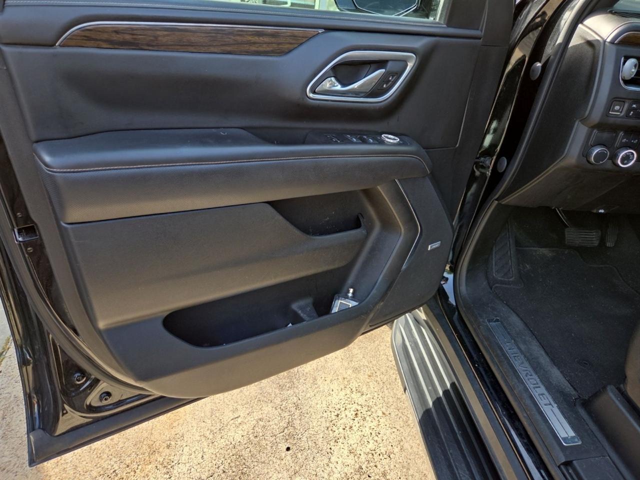 Chevrolet Suburban Premier 2021