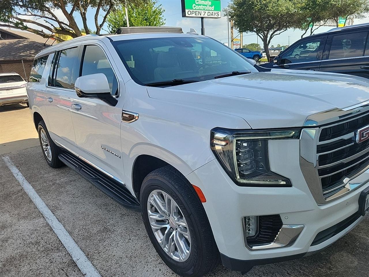 GMC Yukon XL SLT 2WD 2023