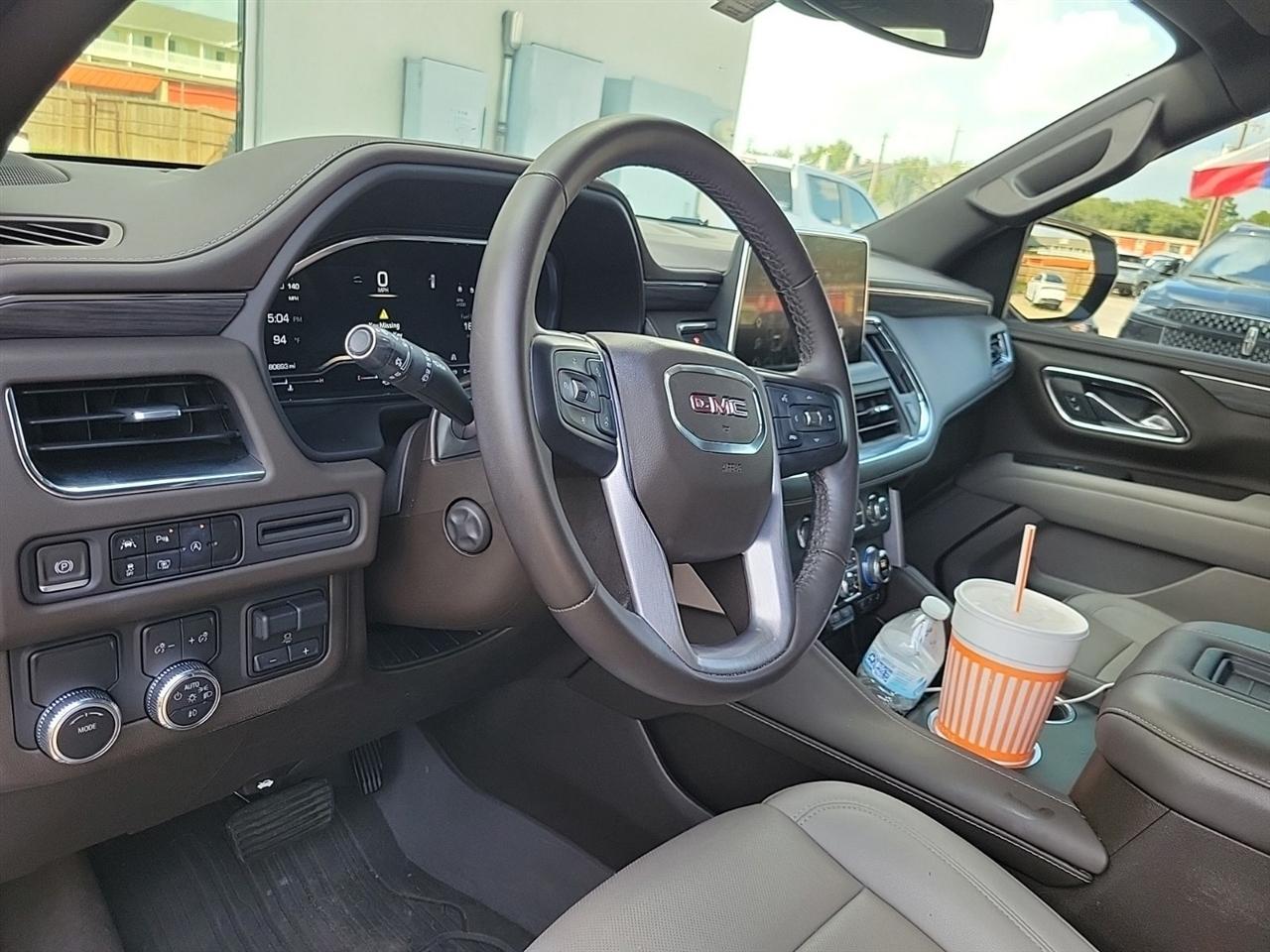 GMC Yukon XL SLT 2WD 2023