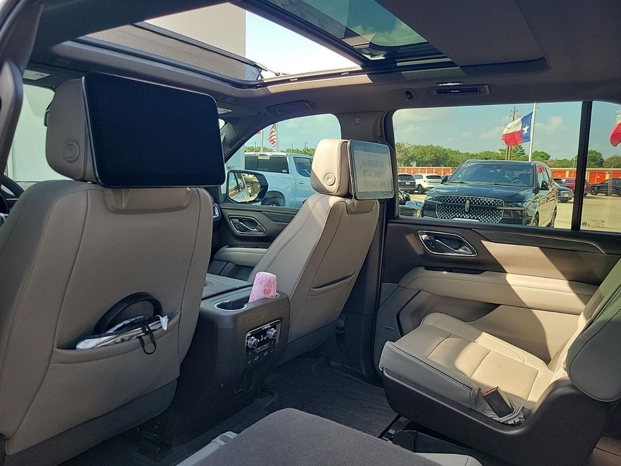 GMC Yukon XL SLT 2WD 2023