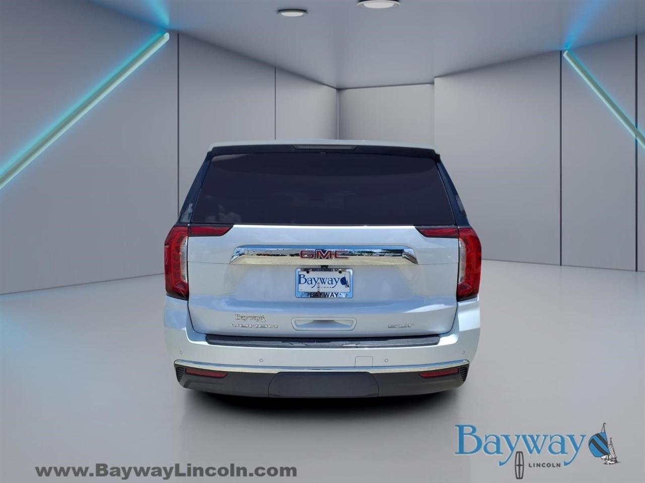 GMC Yukon XL SLT 2WD 2023