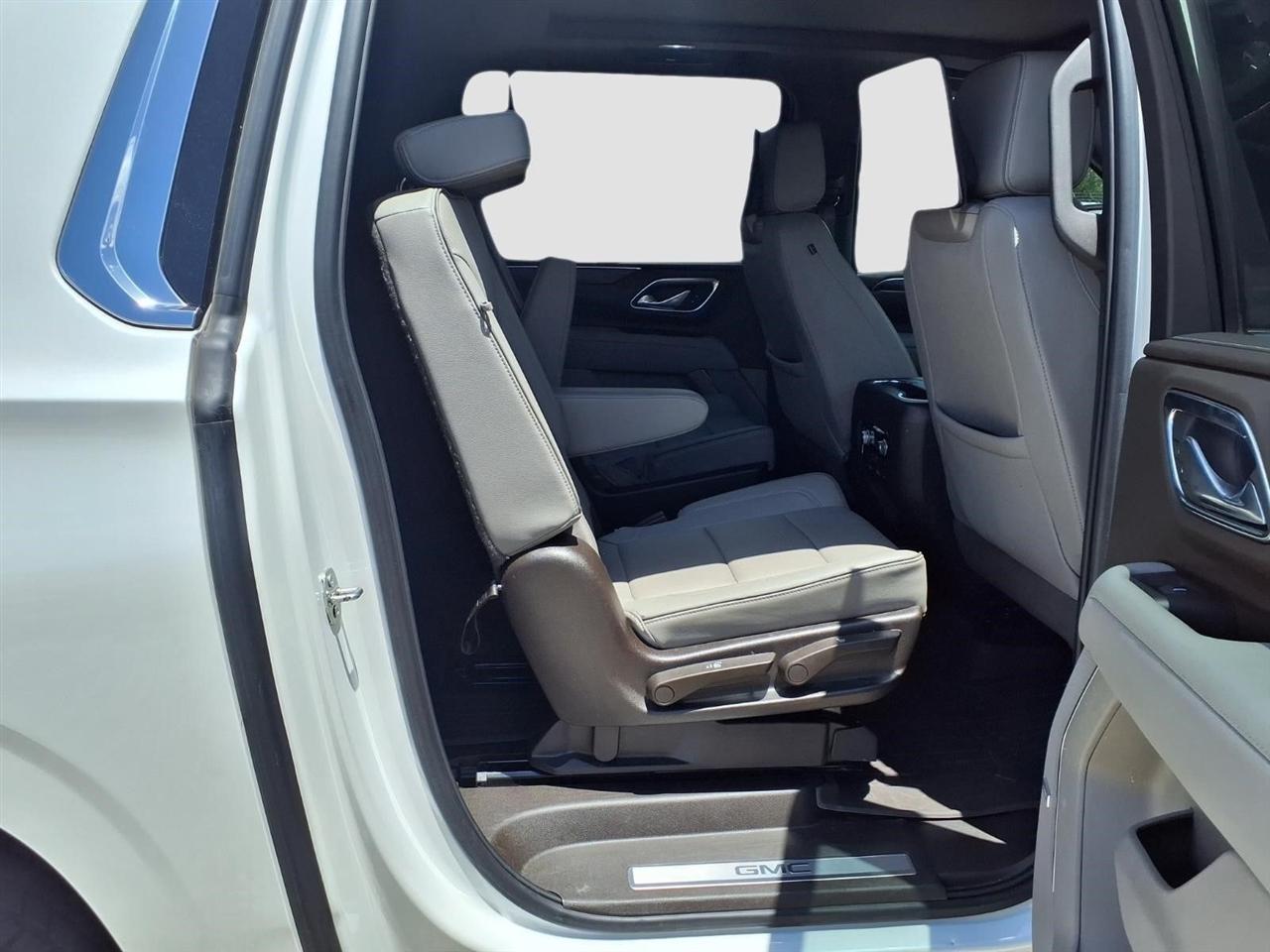 GMC Yukon XL SLT 2WD 2023