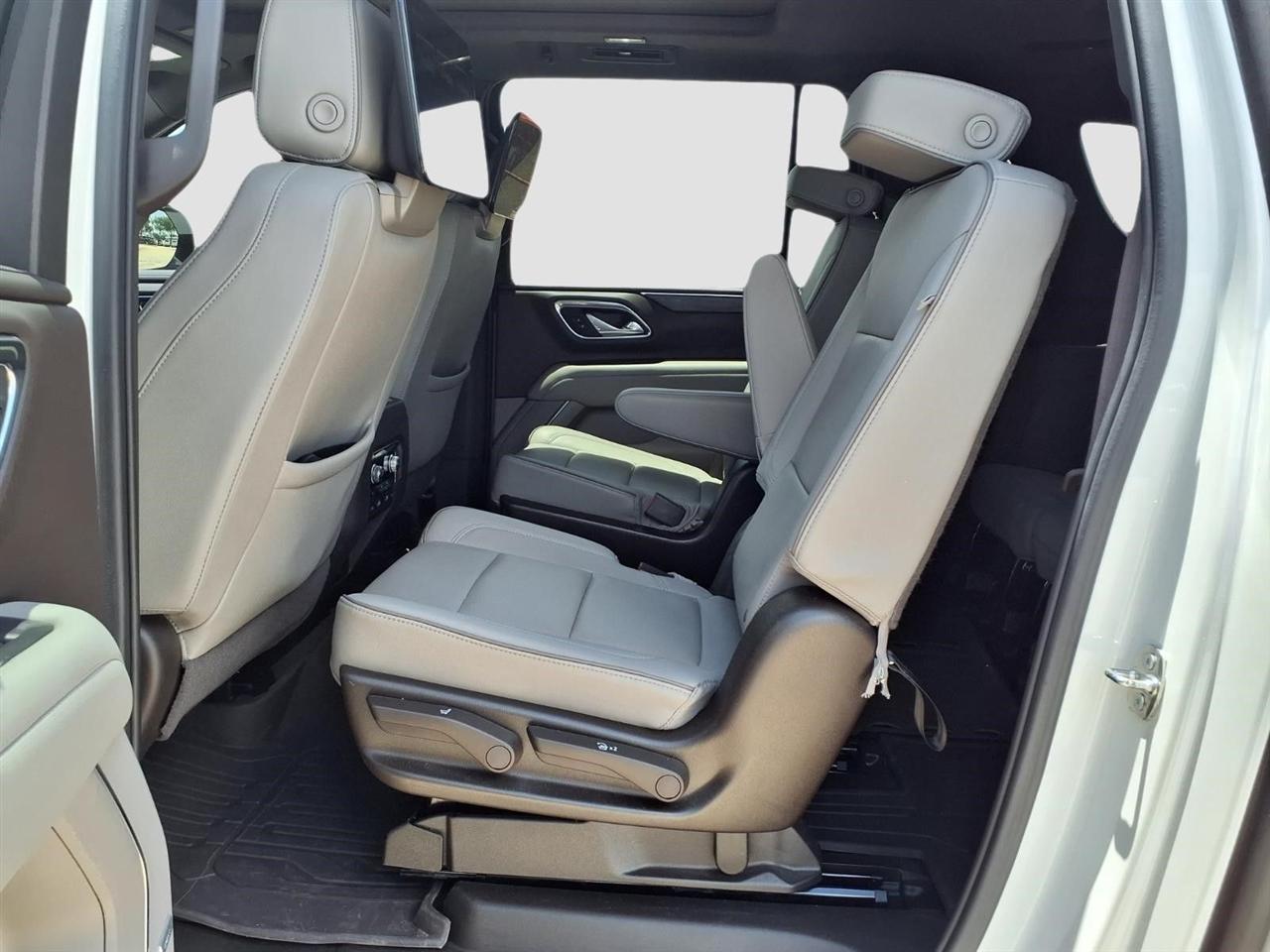 GMC Yukon XL SLT 2WD 2023