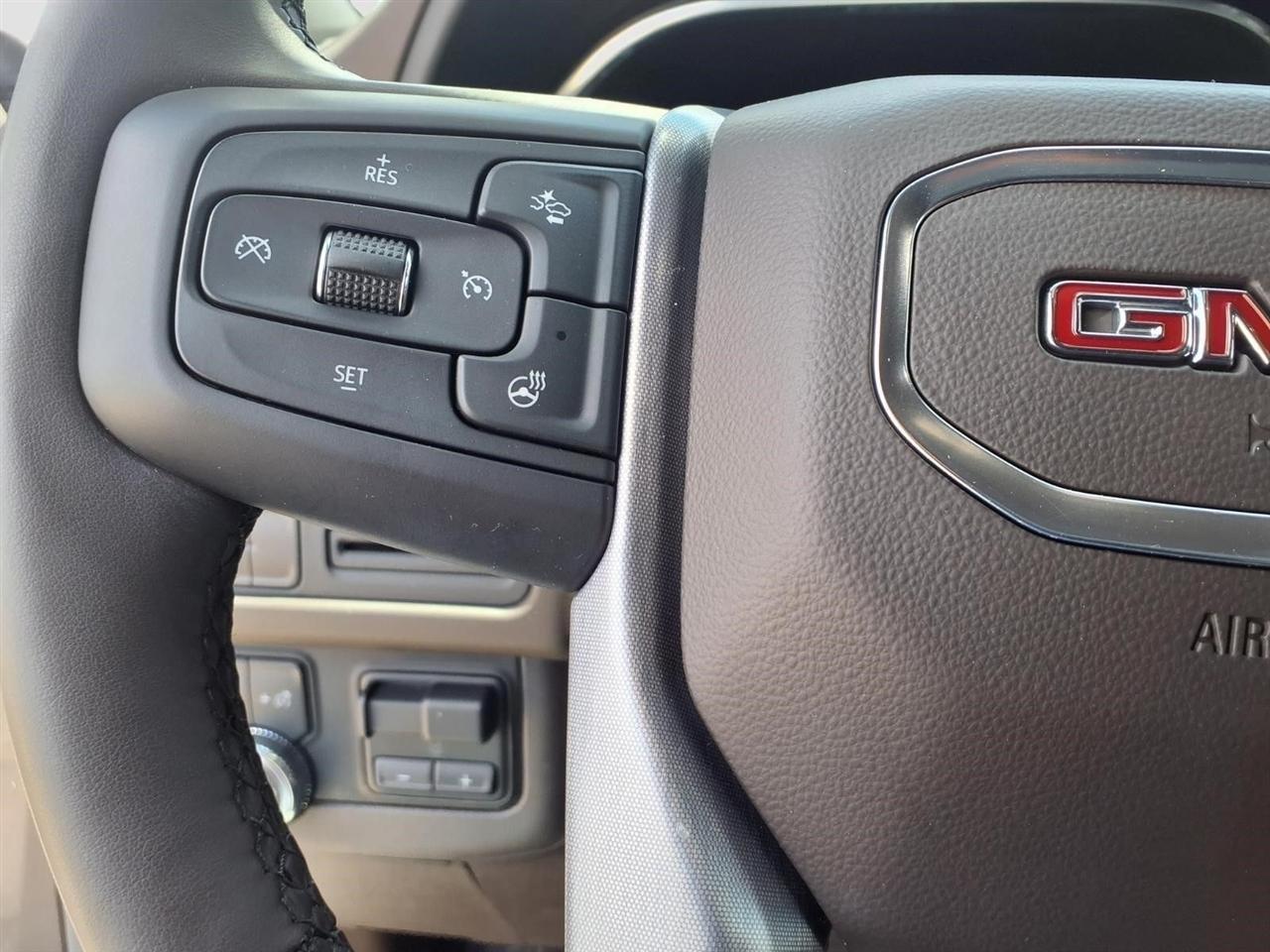 GMC Yukon XL SLT 2WD 2023