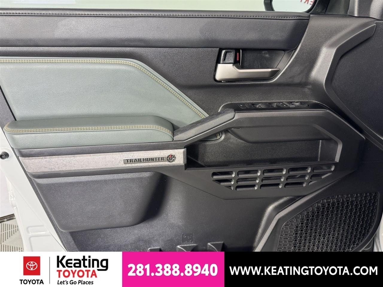 Toyota Tacoma Double Cab 4WD 2025