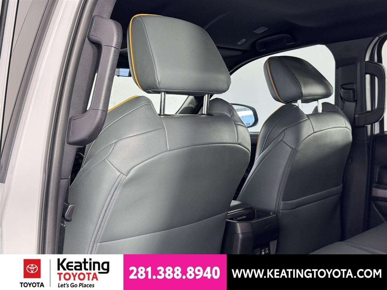Toyota Tacoma Double Cab 4WD 2025