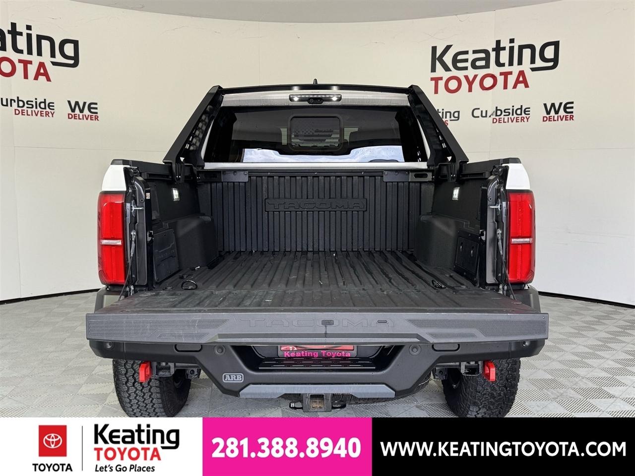 Toyota Tacoma Double Cab 4WD 2025