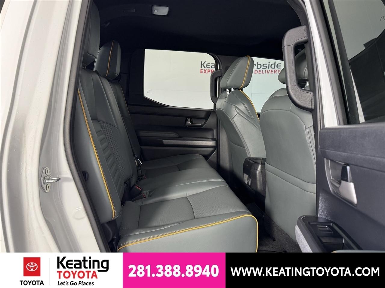 Toyota Tacoma Double Cab 4WD 2025