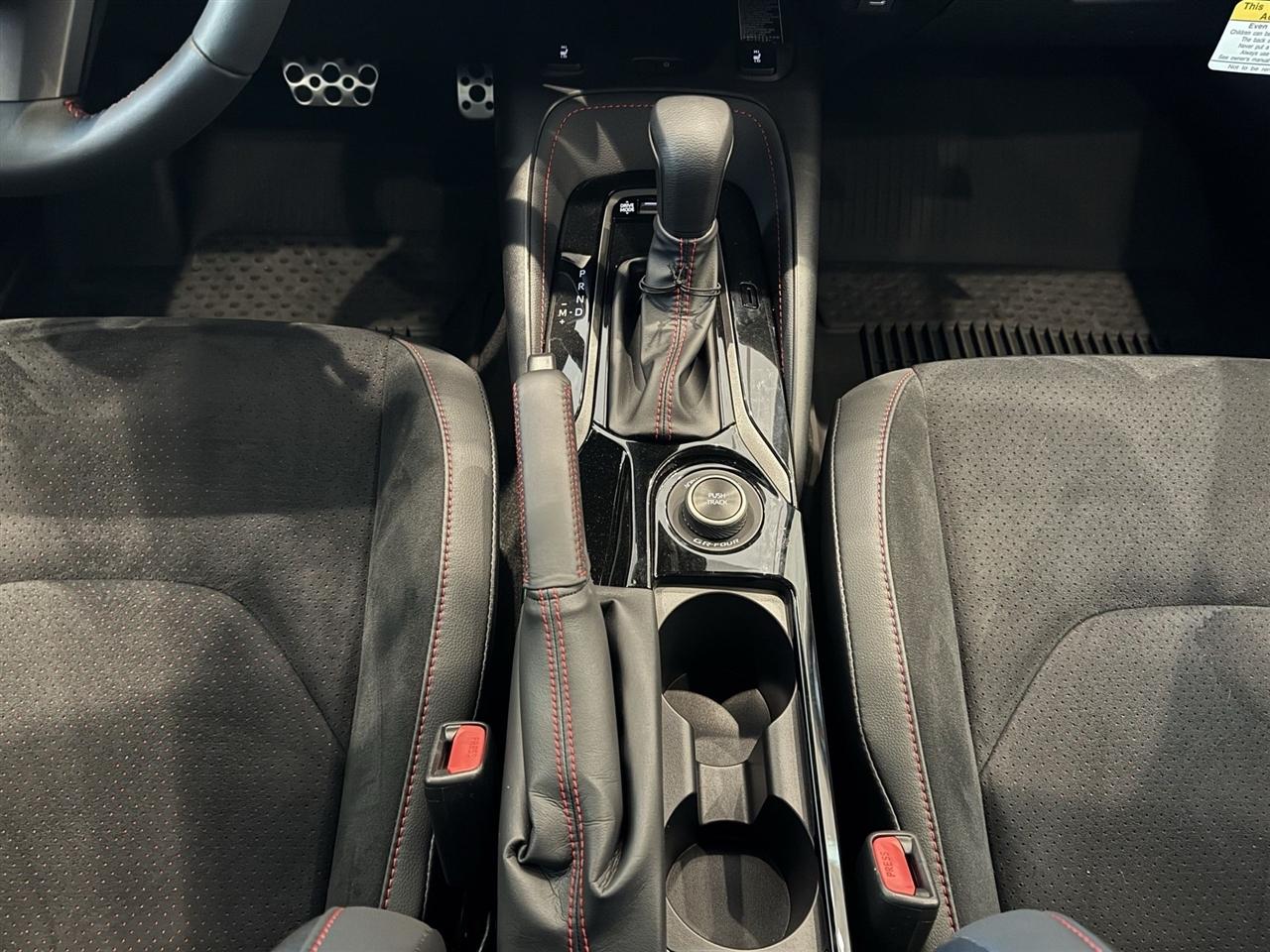 Toyota GR Corolla Base 2026