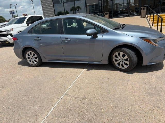 Toyota Corolla LE 2024
