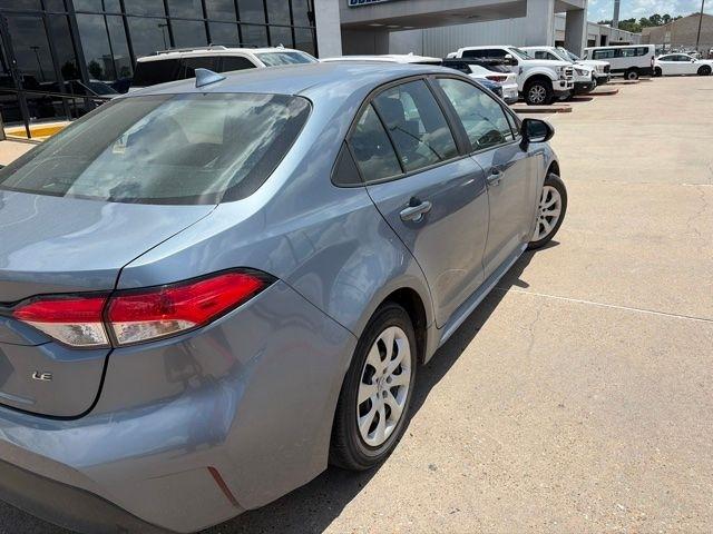 Toyota Corolla LE 2024
