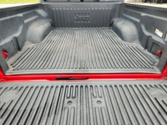 Jeep Gladiator Sport 2021