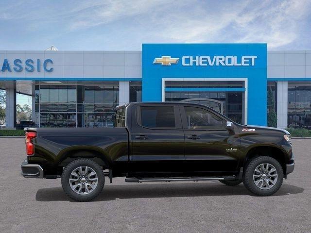 Chevrolet Silverado 1500 LT Crew Cab 4WD 2026