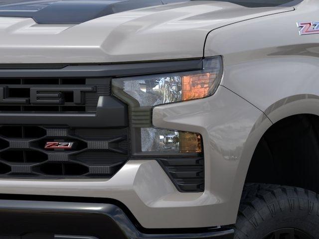 Chevrolet Silverado 1500 Trail Boss Custom Crew Cab 4WD 2026
