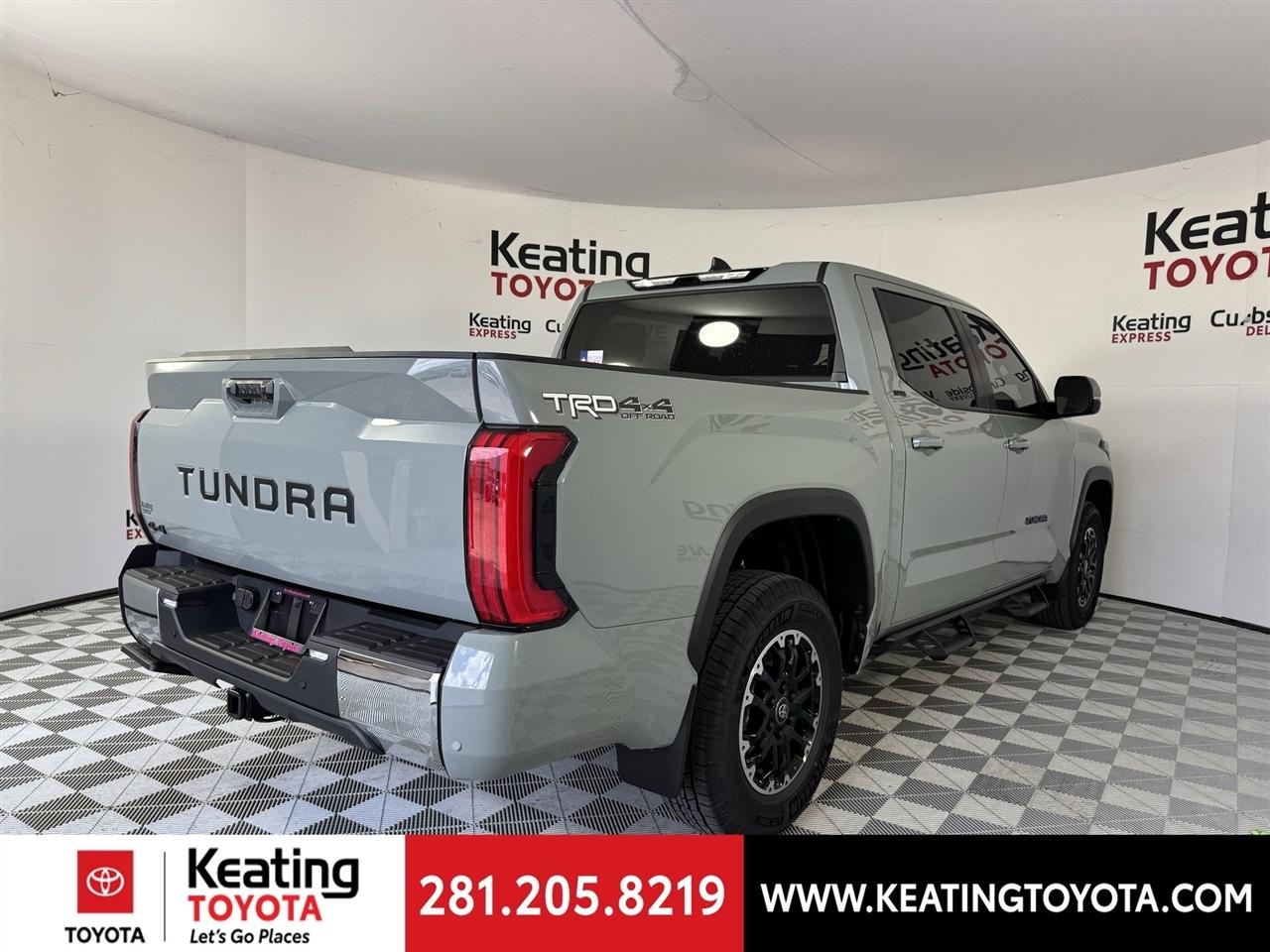Toyota Tundra SR5 CrewMax 4WD 2026