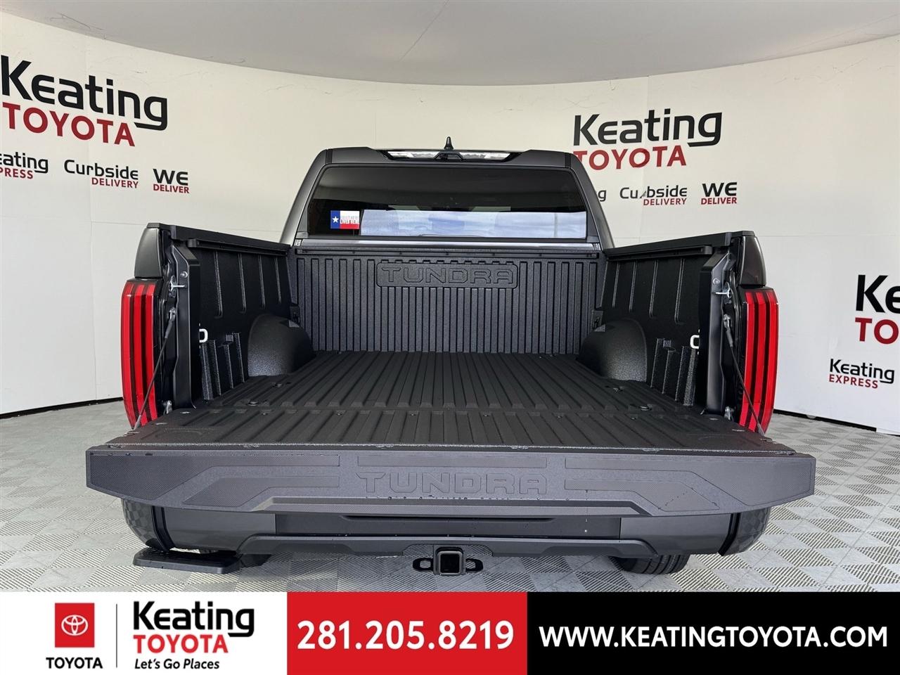 Toyota Tundra SR5 CrewMax 2WD 2026