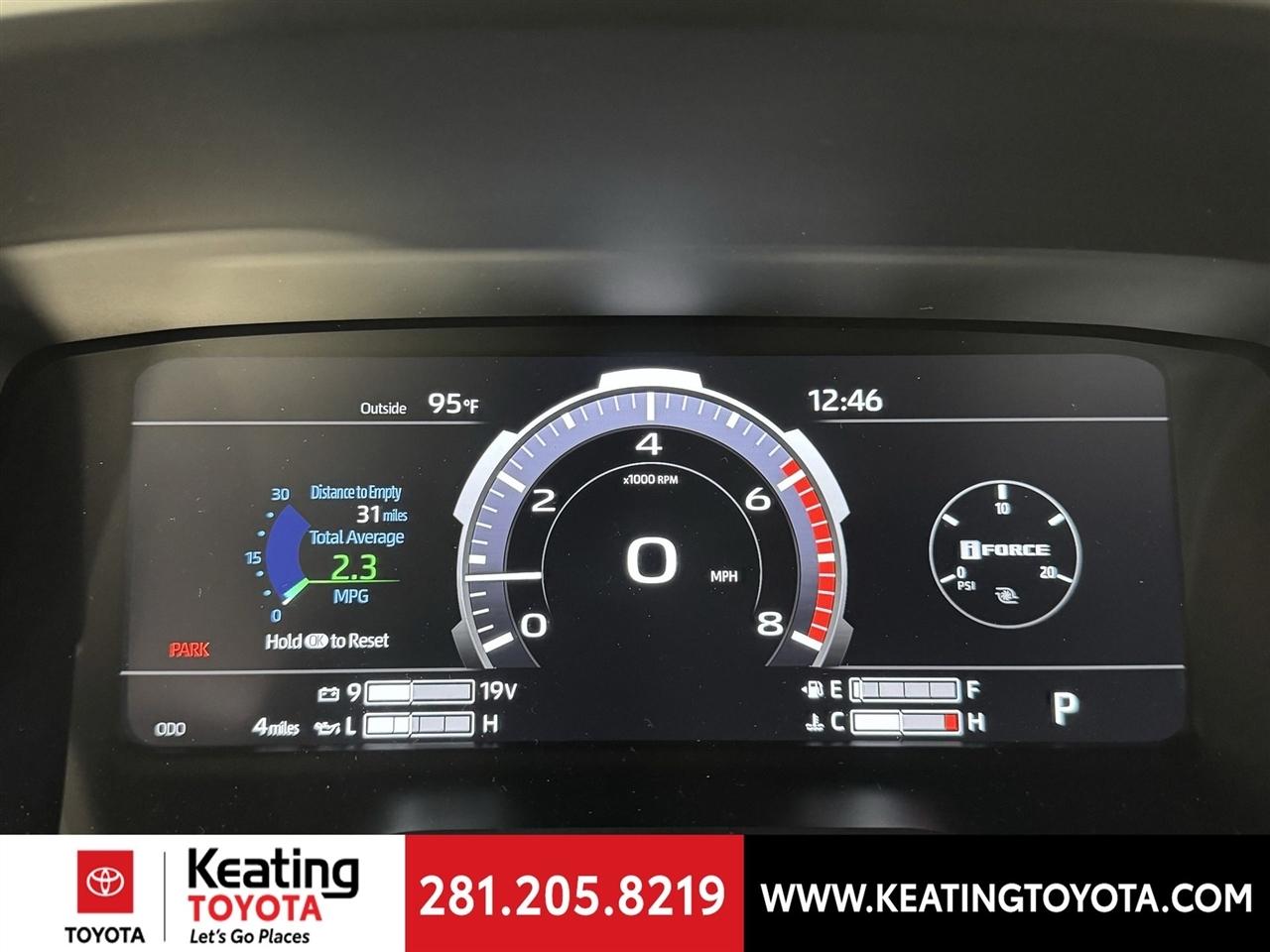 Toyota Tundra Limited CrewMax 2WD 2026