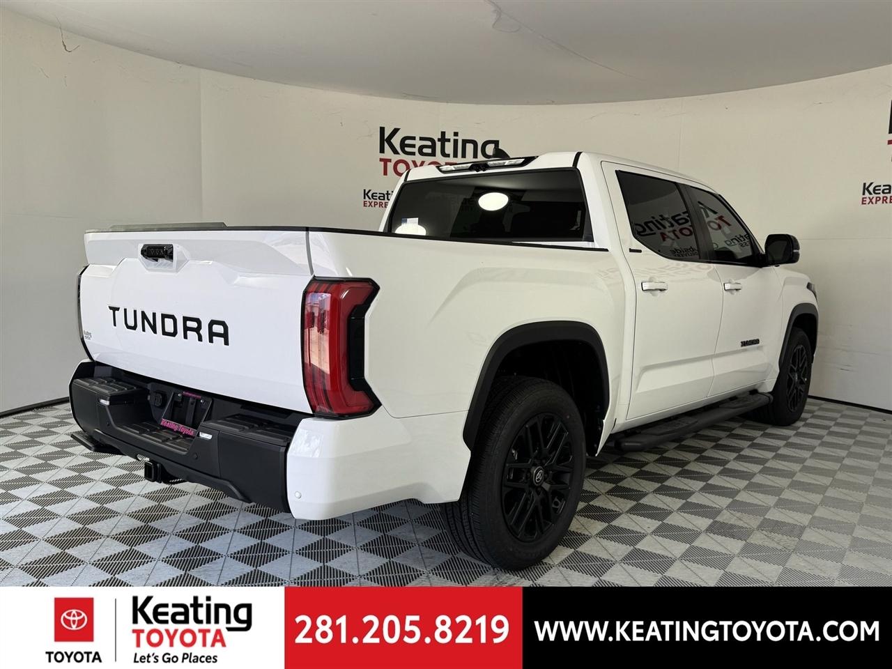 Toyota Tundra Limited CrewMax 2WD 2026
