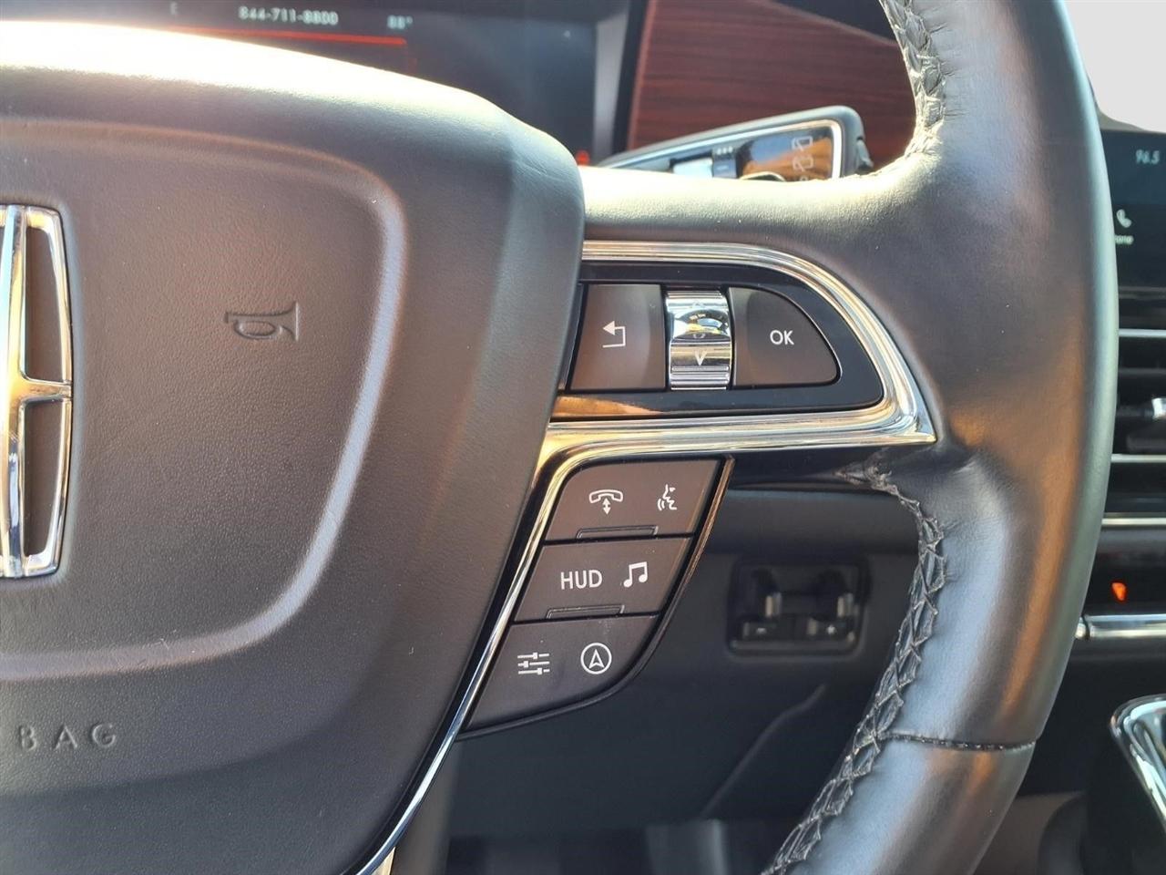 Lincoln Navigator L Reserve 4WD 2023