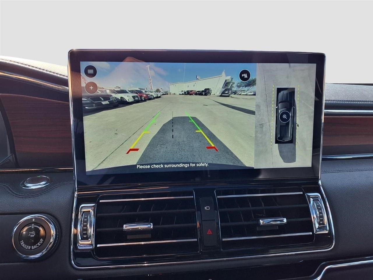 Lincoln Navigator L Reserve 4WD 2023