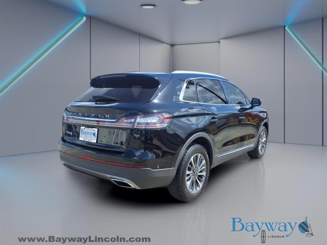 Lincoln Nautilus Base 2023