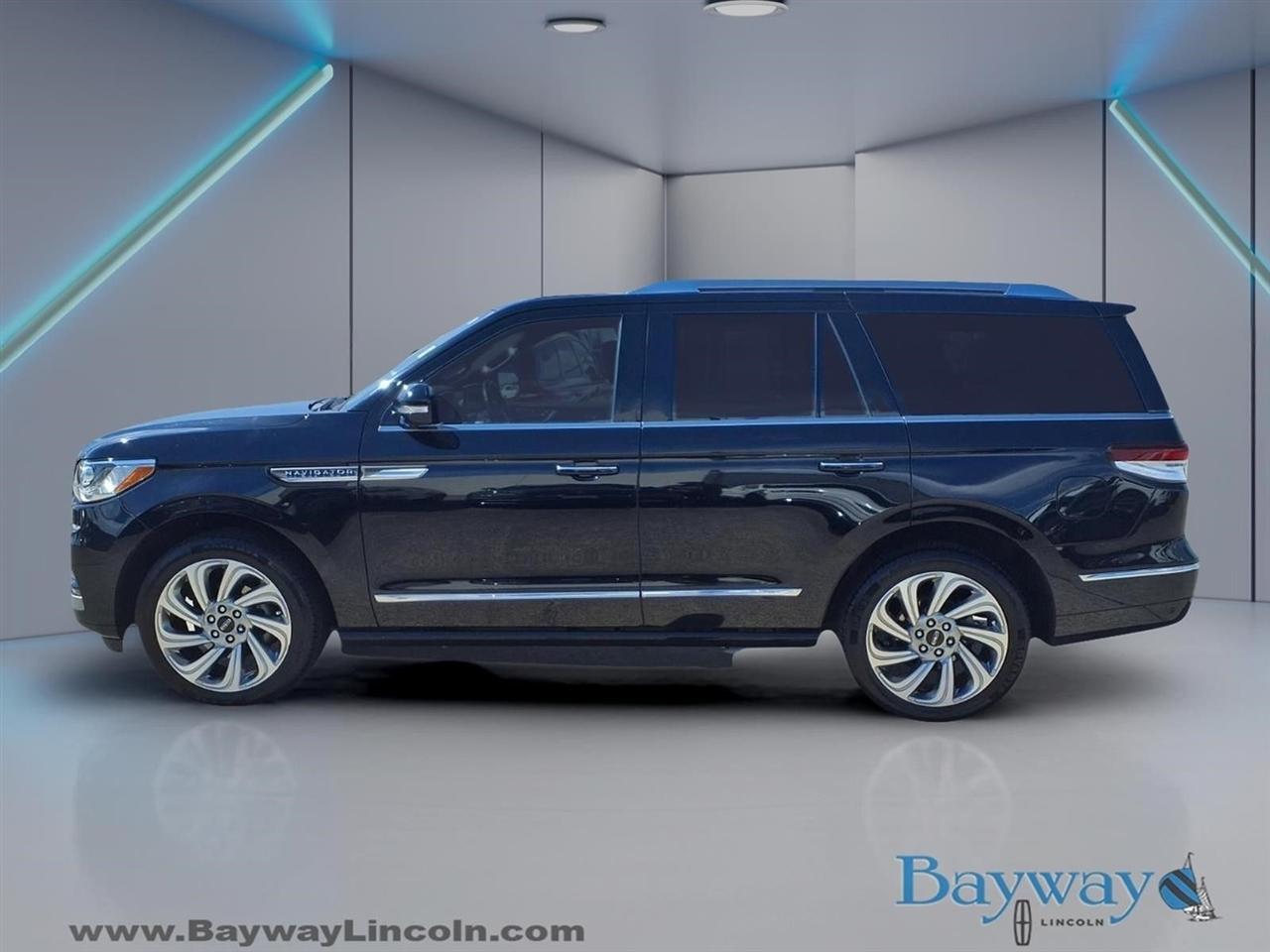 Lincoln Navigator Reserve 2024