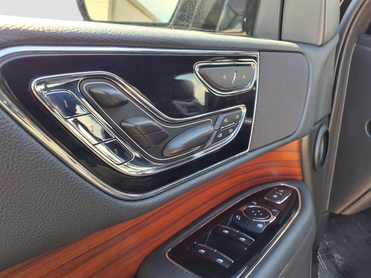 Lincoln Navigator Reserve 2024