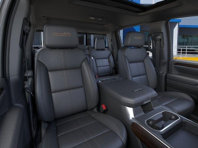 Chevrolet Silverado 2500HD High Country Crew Cab Long Box 4WD 2026