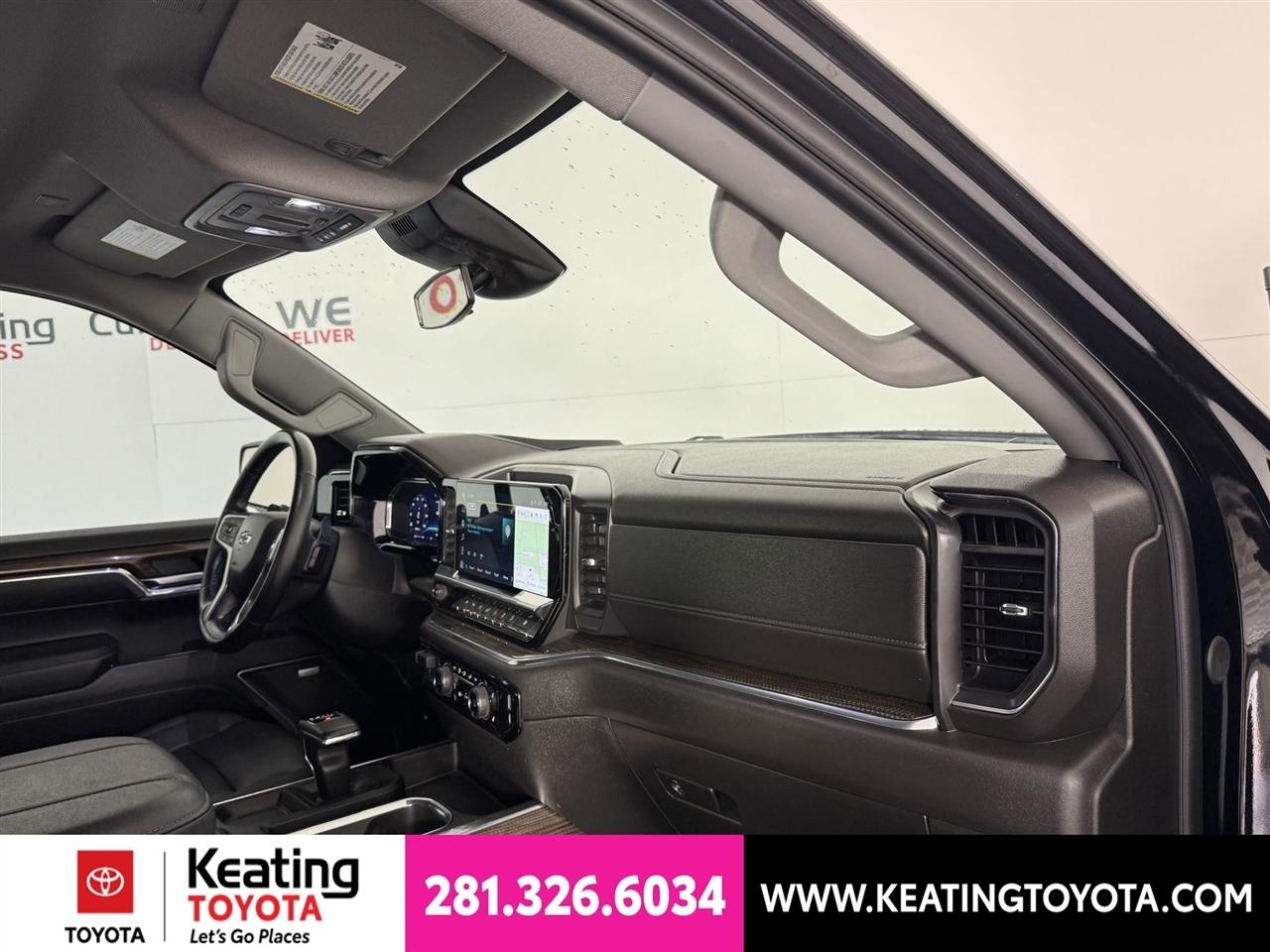 Chevrolet Silverado 1500 RST Crew Cab 4WD 2024