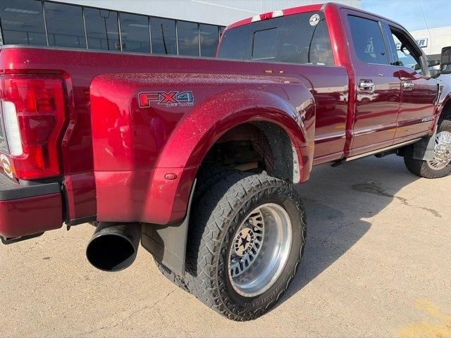 Ford F-350 SD Platinum Crew Cab Long Box 4WD DRW 2019