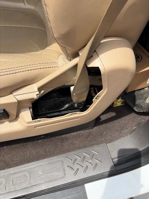 Ford F-150 Lariat SuperCrew 5.5-ft. Bed 2WD 2011