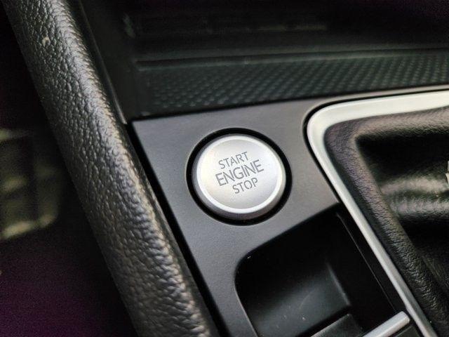 Volkswagen Jetta SE 2025