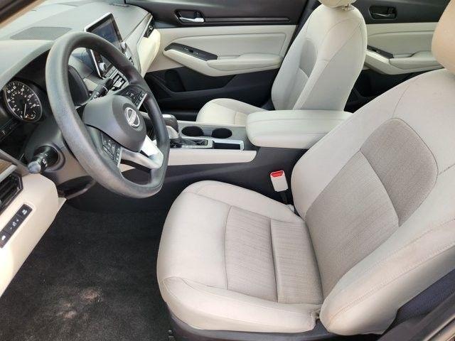 Nissan Altima 2.5 SV 2025
