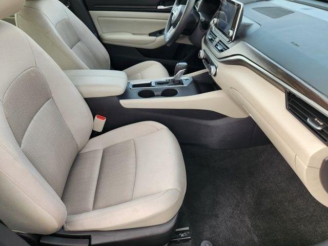 Nissan Altima 2.5 SV 2025