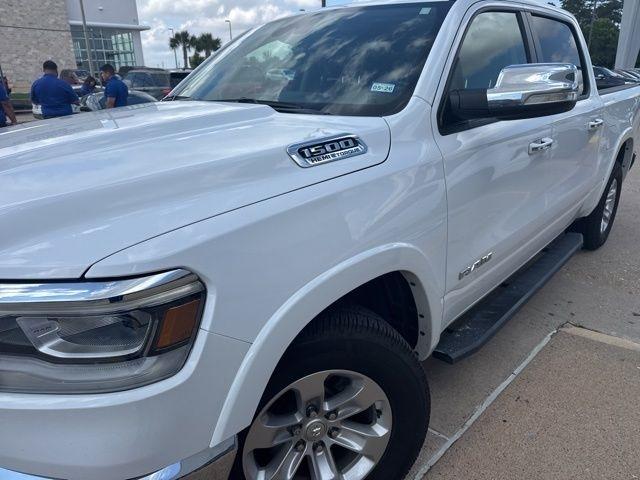 RAM 1500 Laramie Crew Cab SWB 2WD 2021