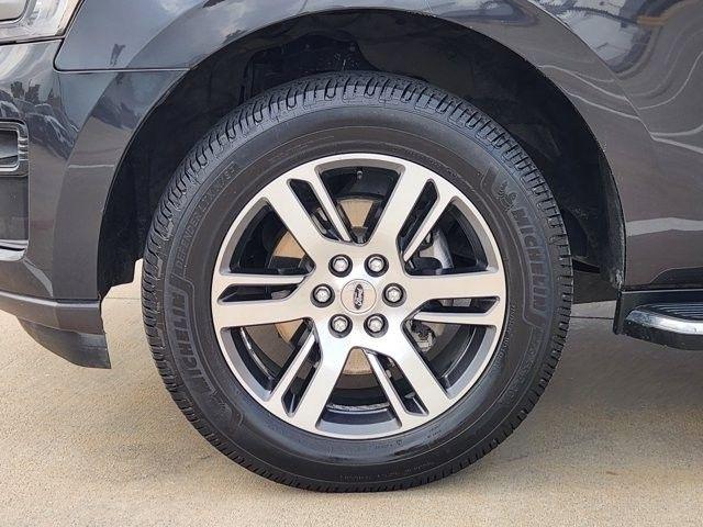 Ford Expedition MAX XLT 2022
