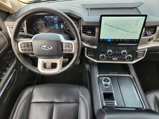 Ford Expedition MAX XLT 2022