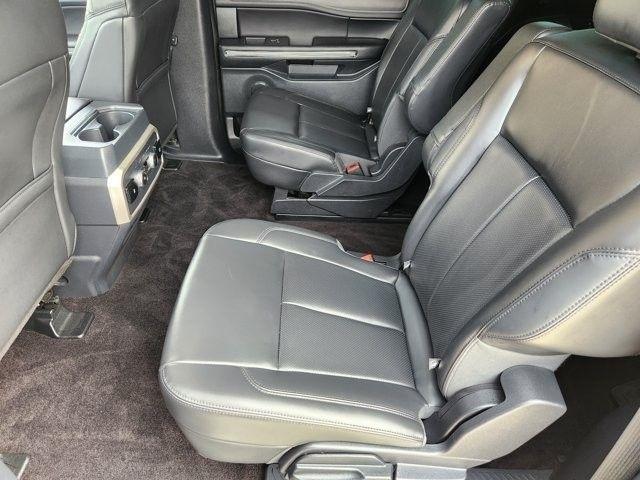 Ford Expedition MAX XLT 2022