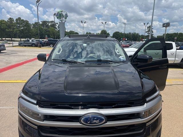 Ford Expedition XLT 2022