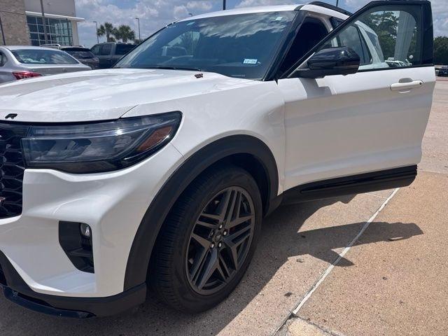 Ford Explorer ST AWD 2025