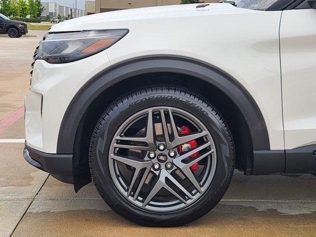 Ford Explorer ST AWD 2025