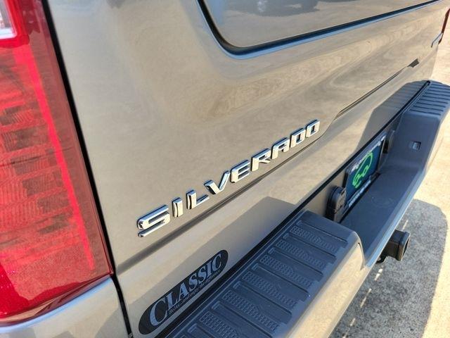 Chevrolet Silverado 1500 Custom Crew Cab 2WD 2026