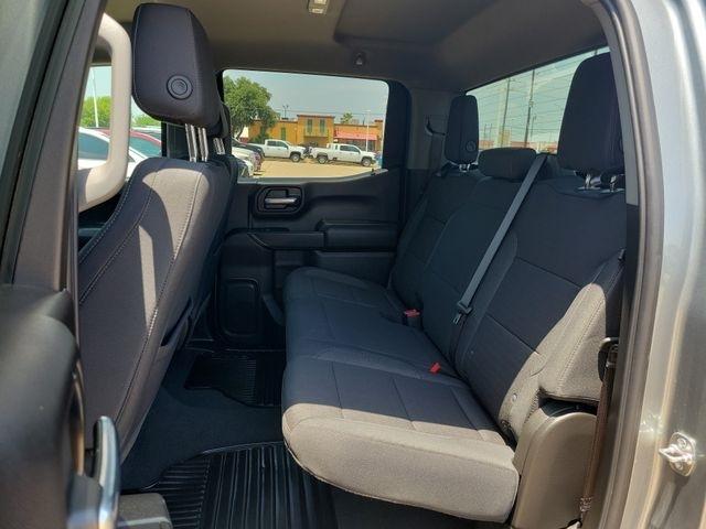 Chevrolet Silverado 1500 Custom Crew Cab 2WD 2026