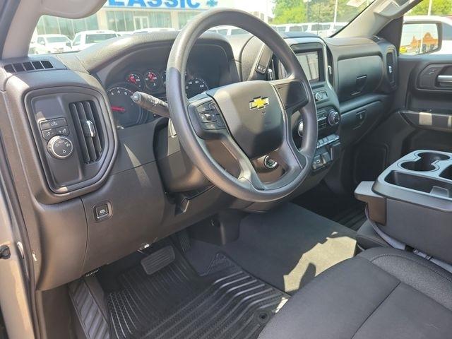 Chevrolet Silverado 1500 Custom Crew Cab 2WD 2026