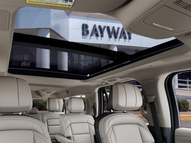 Lincoln Navigator L Reserve 2027
