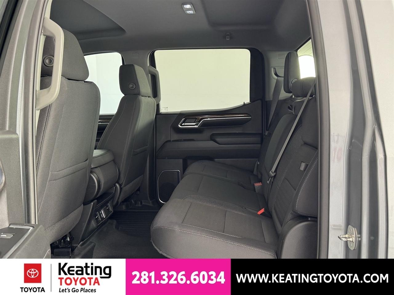GMC Sierra 1500 Elevation Crew Cab 2WD 2024