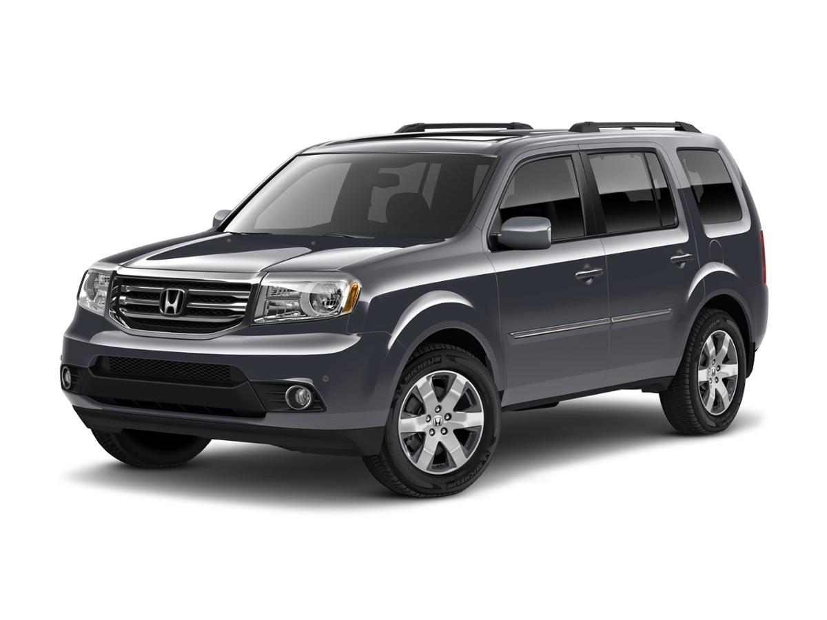 Honda Pilot Touring 4WD 5-Spd AT with DVD 2013