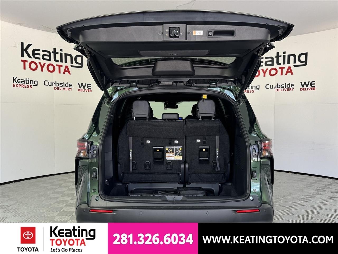 Toyota Sienna XLE AWD 2026